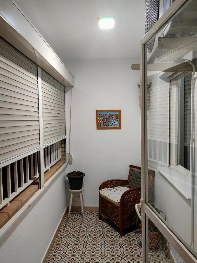 Apartamento El barquito del abuelo Málaga Exterior foto